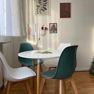 https://wunderschone-zentrale-wohnung-in-ratingen.dortmundhotels.net