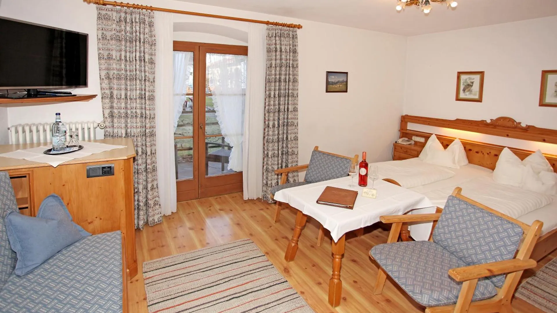 Hotel Alpenhof Kruen 4*, Krün