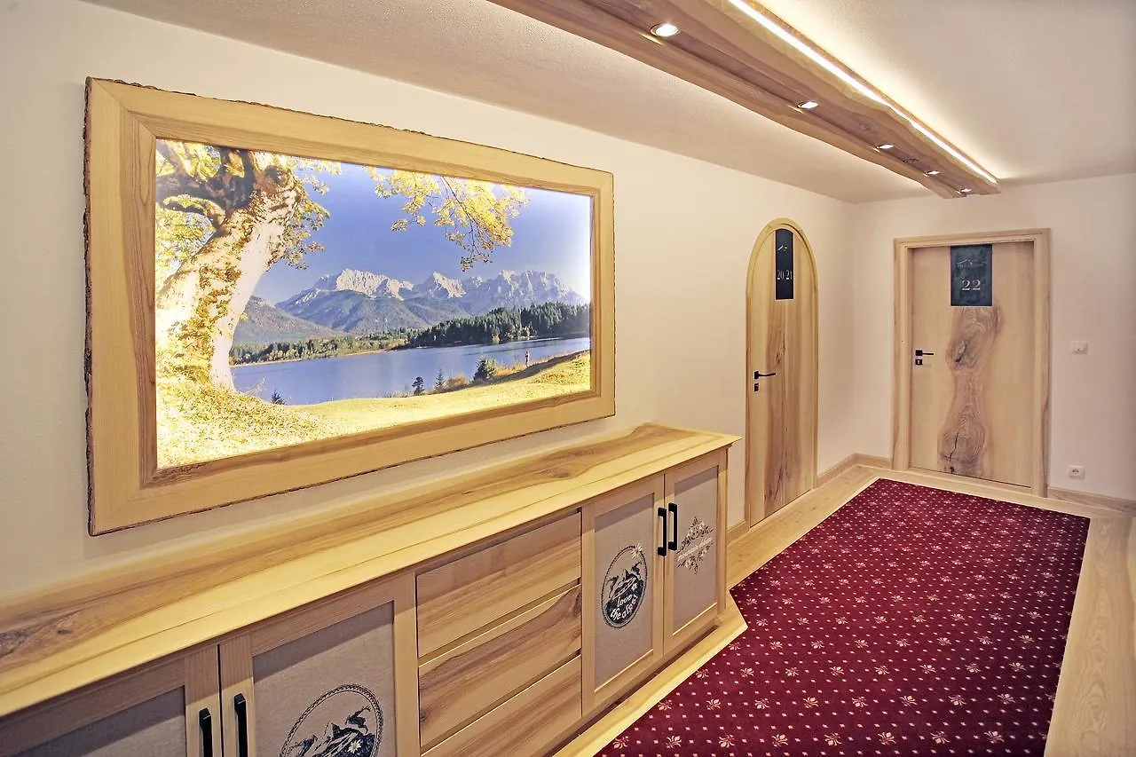 Hotel Alpenhof Kruen 4*, Krün